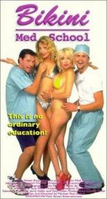 Студентки-медики в бикини (1994)
